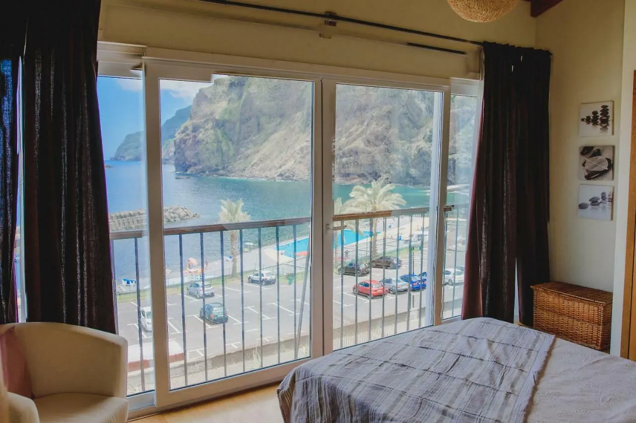 Villa Sunrise House Ponta Delgada