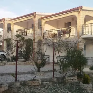 apartmani-samanta-vir.hotelinzadar.com/